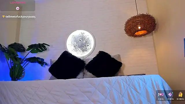 Snapshot of Elise_Diamond chatting on 16, 3, 2025 Elise Diamond online show from 16, 3, 2025