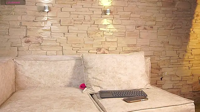 Elise Diamond online show from 27, 6, 2026