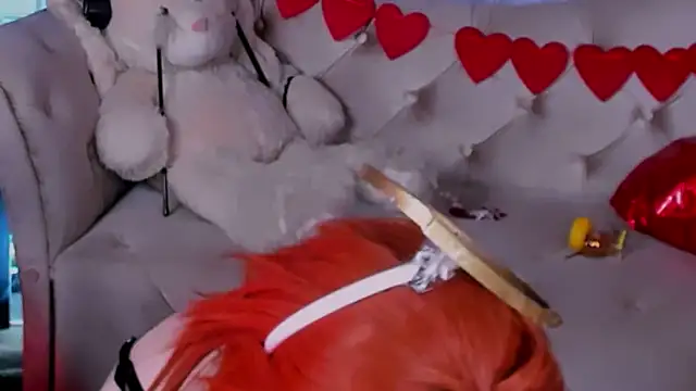 Snapshot of Alex_Howell chatting on 5, 2, 2025 Alex Howell online show from 5, 2, 2025