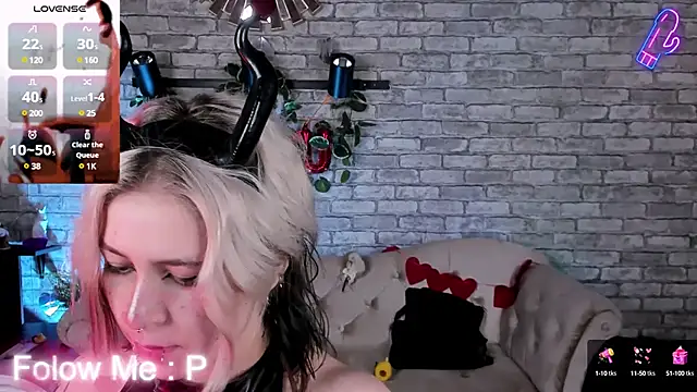 Snapshot of Alex_Howell chatting on 28, 2, 2025 Alex Howell online show from 28, 2, 2025