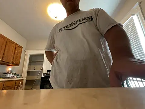 Mcpussypounder211 online show from 3, 6, 2026