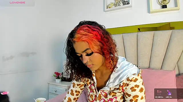 vahiolet fuentes online show from 2, 12, 2025