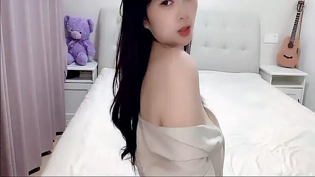 Snapshot of aisha123123 chatting on 25, 10, 2025 aisha123123 online show from 25, 10, 2025