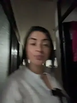 karenlennox1 online show from 10, 4, 2026