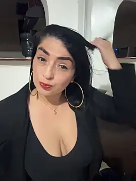 karenlennox1 online show from 11, 4, 2026