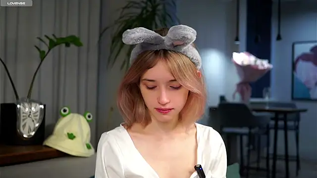 EdlinHargus online show from 13, 2, 2025