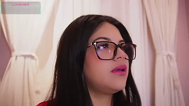 Sophia wilsonn  online show from 12, 10, 2025