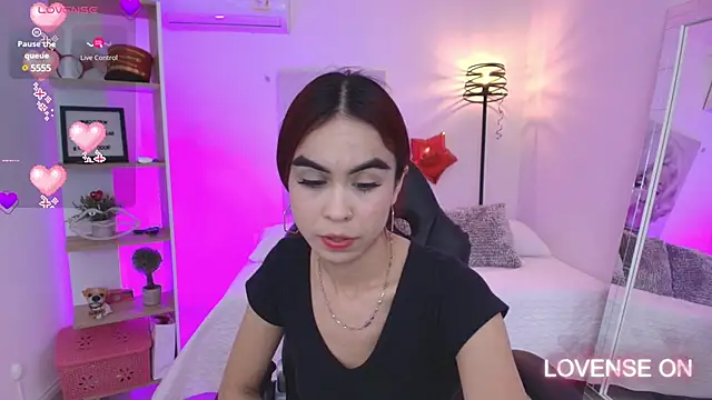 gabriiellaa   online show from 3, 3, 2025