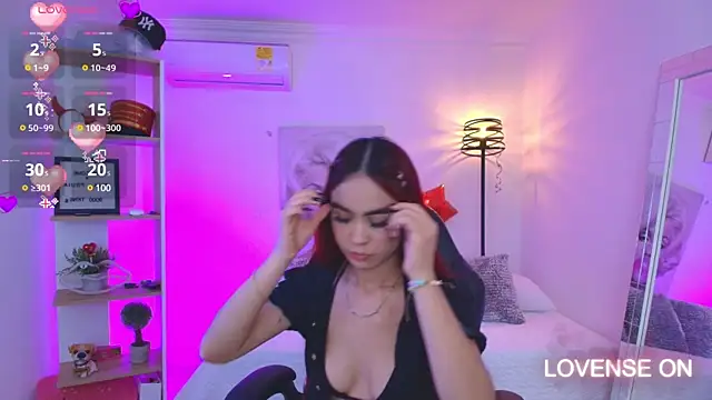 gabriiellaa   online show from 5, 3, 2025