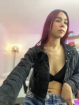 gabriiellaa   online show from 14, 3, 2025