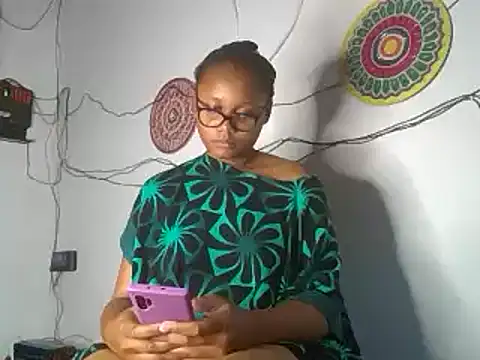 Snapshot of hot-tandy chatting on 13, 3, 2025 hot-tandy online show from 13, 3, 2025
