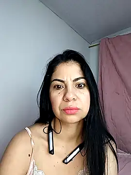 saralunabella online show from 22, 12, 2024