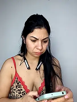 saralunabella online show from 26, 12, 2024