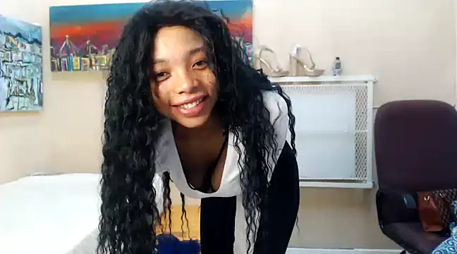Snapshot of CaramelDelux27 chatting on 4, 2, 2025 CaramelDelux27 online show from 4, 2, 2025