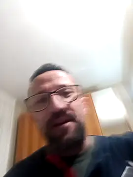 Snapshot of Porco81cazzo chatting on 23, 11, 2025 Porco81cazzo online show from 23, 11, 2025