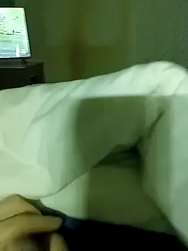 Snapshot of Porco81cazzo chatting on 13, 2, 2026 Porco81cazzo online show from 13, 2, 2026