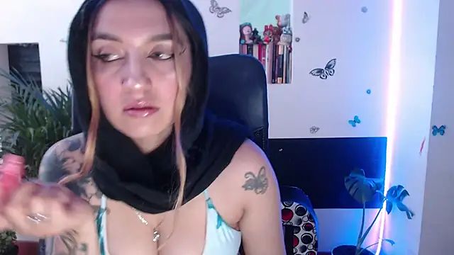 Lia-mitch online show from 21, 11, 2025