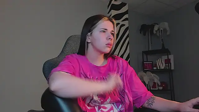 AliceSunday online show from 2, 12, 2025