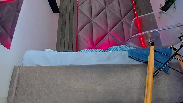 Snapshot of BriaConner_ chatting on 17, 1, 2026 BriaConner online show from 17, 1, 2026