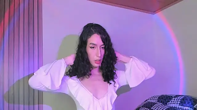 Snapshot of Angellike_doll chatting on 7, 5, 2026 Angellike doll online show from 7, 5, 2026