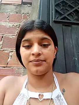 Snapshot of naughty-girl01 chatting on 31, 12, 2024 naughty-girl01 online show from 31, 12, 2024