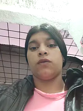 Snapshot of naughty-girl01 chatting on 17, 1, 2025 naughty-girl01 online show from 17, 1, 2025