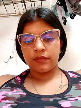 Snapshot of naughty-girl01 chatting on 3, 2, 2025 naughty-girl01 online show from 3, 2, 2025