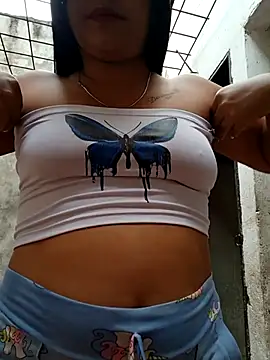 Snapshot of naughty-girl01 chatting on 13, 2, 2025 naughty-girl01 online show from 13, 2, 2025