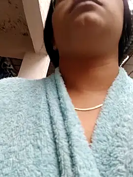 Snapshot of naughty-girl01 chatting on 4, 3, 2025 naughty-girl01 online show from 4, 3, 2025