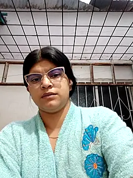 Snapshot of naughty-girl01 chatting on 13, 3, 2025 naughty-girl01 online show from 13, 3, 2025