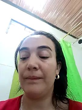 skayhot  online show from 8, 1, 2025