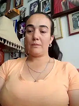 skayhot  online show from 14, 1, 2025