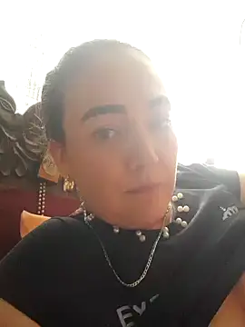 skayhot  online show from 23, 1, 2025