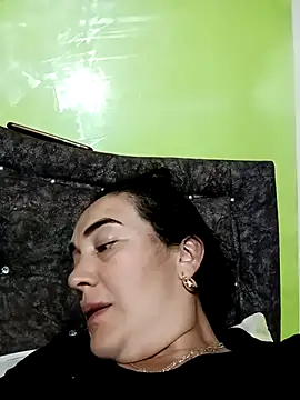 skayhot  online show from 27, 1, 2025