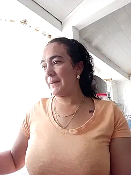 skayhot  online show from 12, 3, 2025