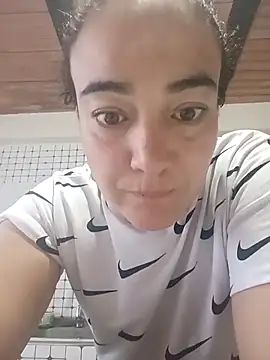 skayhot  online show from 14, 3, 2025