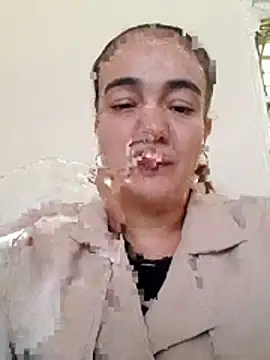 Snapshot of skayhot_ chatting on 5, 5, 2026 skayhot online show from 5, 5, 2026
