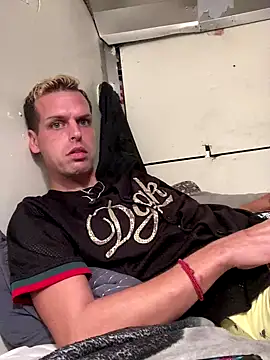 Snapshot of Dreagon79 chatting on 20, 9, 2025 Dreagon79 online show from 20, 9, 2025