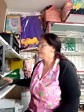 Edged Hot69 online show from 10, 3, 2026