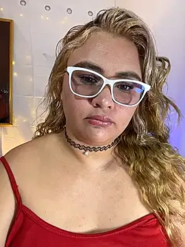 AshleyVXo online show from 19, 7, 2026