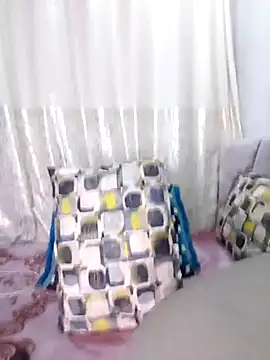 Cat Sharisa online show from 1, 11, 2025