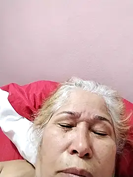 girl amada online show from 12, 3, 2026