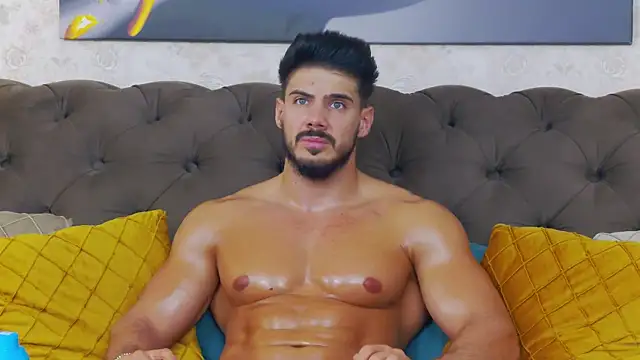 Snapshot of DustinKeent chatting on 11, 9, 2025 DustinKeent online show from 11, 9, 2025