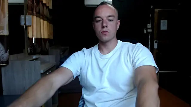 Snapshot of heilgarbest chatting on 22, 3, 2026 heilgarbest online show from 22, 3, 2026