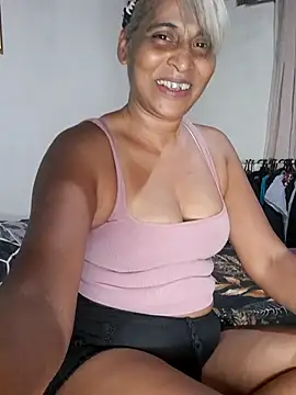 Goodgirlsue 77 online show from 13, 2, 2026