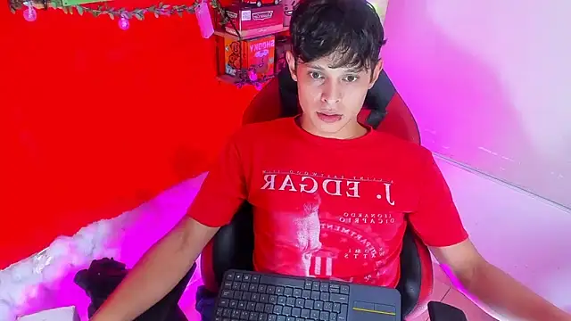 LilOwen  online show from 18, 9, 2025