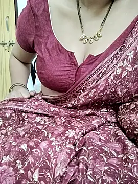 Snapshot of sunitha-3 chatting on 28, 2, 2025 sunitha-3 online show from 28, 2, 2025