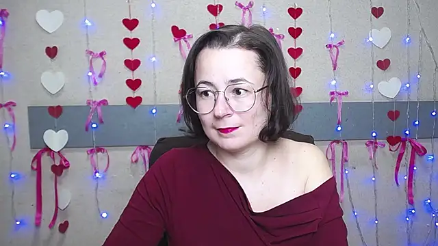 Snapshot of MarieSho chatting on 5, 2, 2025 MarieSho online show from 5, 2, 2025