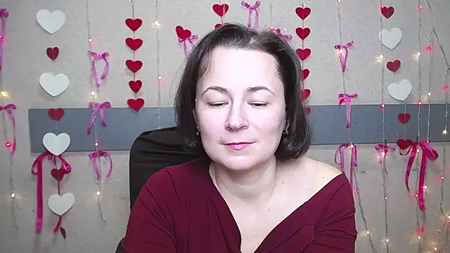 Snapshot of MarieSho chatting on 5, 2, 2025 MarieSho online show from 5, 2, 2025