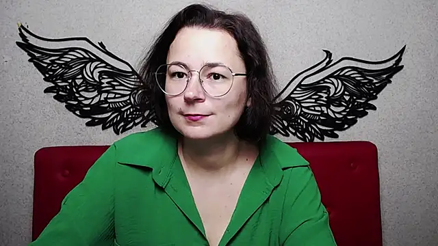 Snapshot of MarieSho chatting on 6, 2, 2025 MarieSho online show from 6, 2, 2025